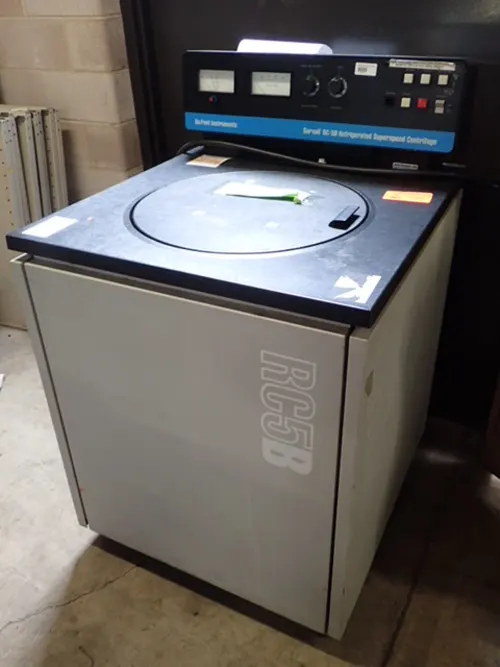 (1) Sorvall RC-5B Refrigerated Superspeed Centrifuge 