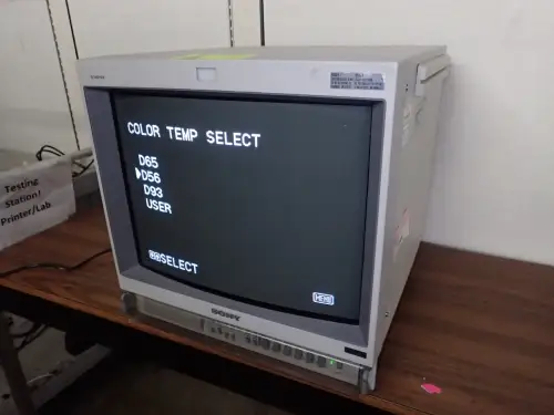 (1) Sony Trinitron 20" Color Video Monitor