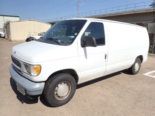 1999 Ford E-150 Van 