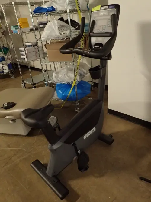 Precor Upright Bike