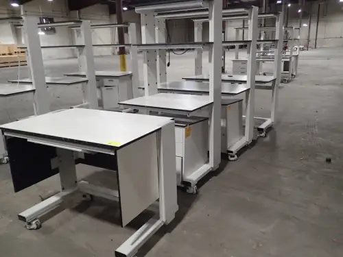 (4) Lab Workstations