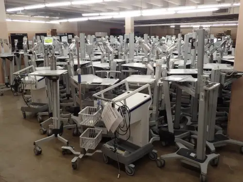 (200+) Assorted Ergotron Carts