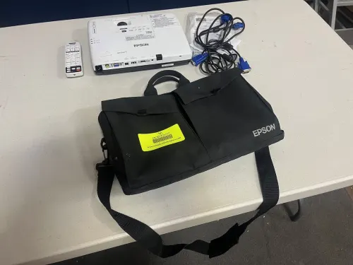 (1) Epson Powerlite 1776W LCD Projector