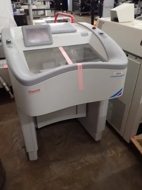 (1) Thermo Scientific Cryostar NX70 Cryostat