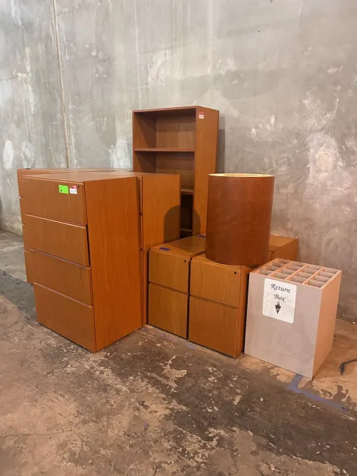 Miscellaneous Furniture Lot