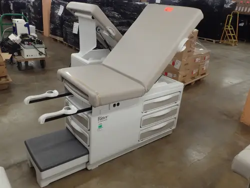 (1) Ritter 204 Exam Table