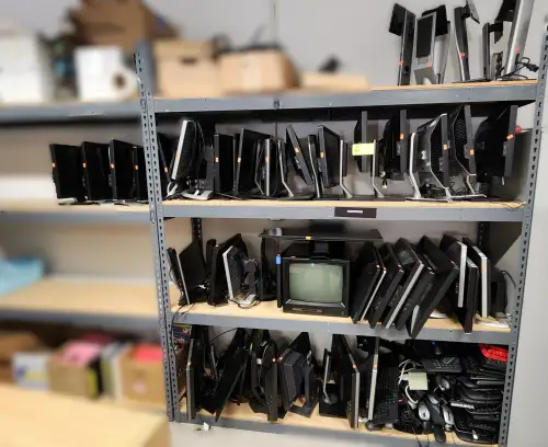 Monitor Lot