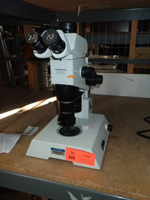 (1) Olympus SZX12 Microscope 