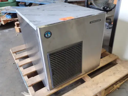 (1) Hoshizaki Ice Maker