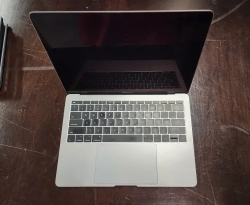 (4) Apple MacBooks 