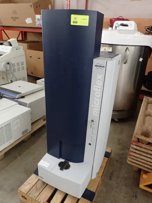 (1) Bruker Microflex LRF 