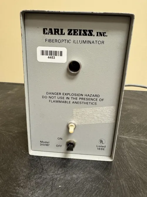 (1) Carl Zeiss fiberoptic Illuminator Mod # 310187