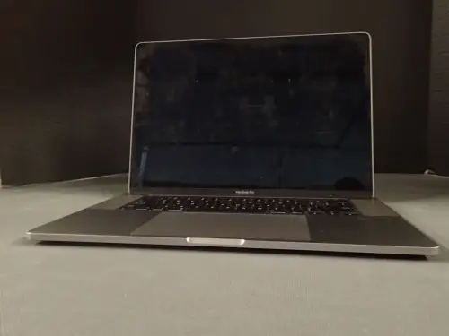 MacBook Pro (Digitally Sanitized | Includes Hard Drive)