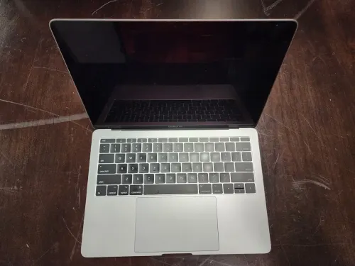 (4) Apple MacBook Pros
