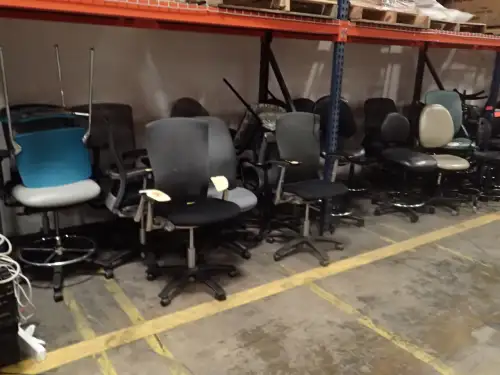 (22) Assorted Chairs