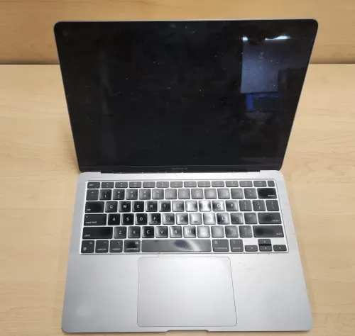 (1) Apple MacBook Air, 13"