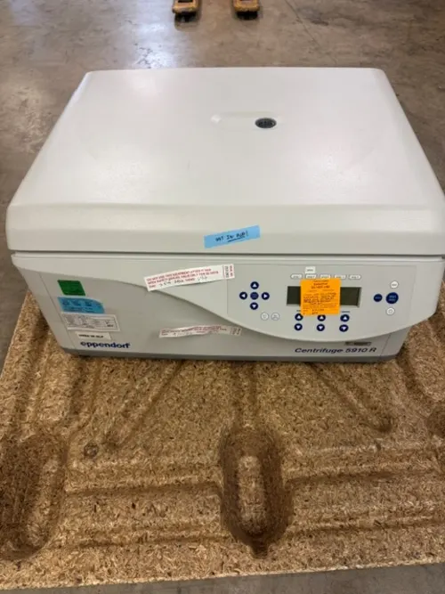 Eppendorf 5910R Centrifuge