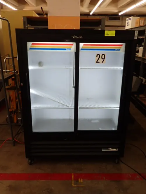 (1) True GDM-41SL-60-HC-LD Double Sliding Glass Door Refrigerator