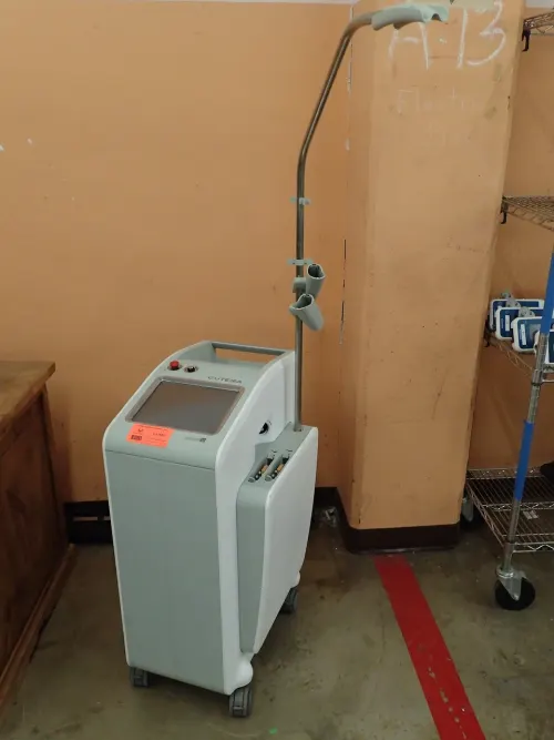 (1) Cutera Excel V Dual Wavelength Laser System