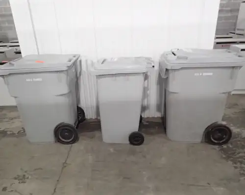 (3) Trash Cans 