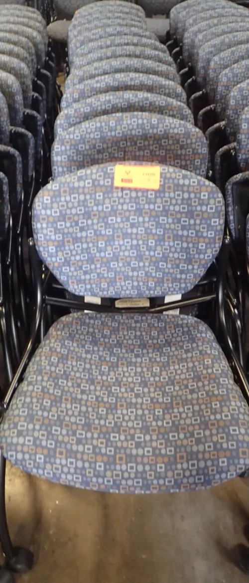 (12) Rolling Chairs