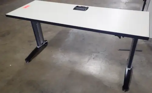 (4) Workstations