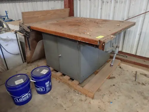 (1) Workbench With (2) Vices And Storage