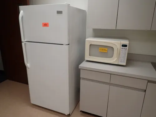 Assorted Appliances (2nd Floor East)