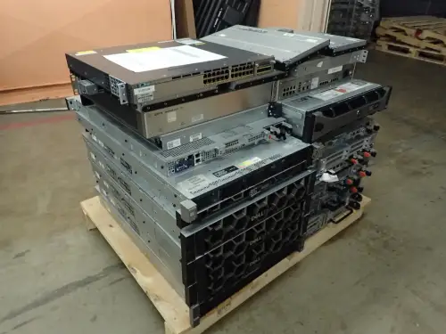 (1) Pallet Assorted Server Components
