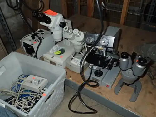 Assorted Microscope