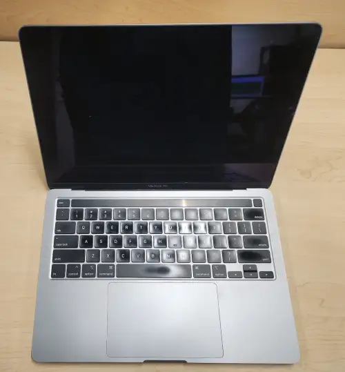 (1) Apple MacBook Pro, 13.3"
