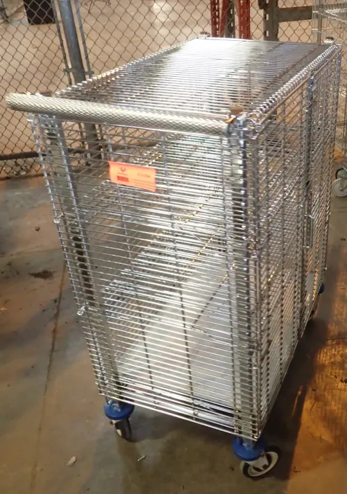 (1) Rolling Cage