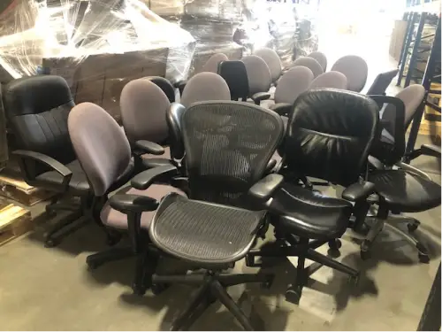 (21) Task Chairs