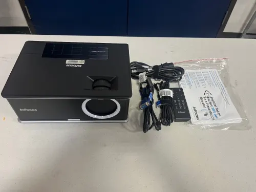 (1) InFocus IN3114 Projector