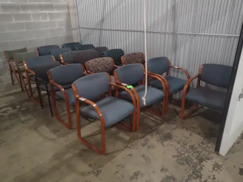 (20) Waiting Room Chairs