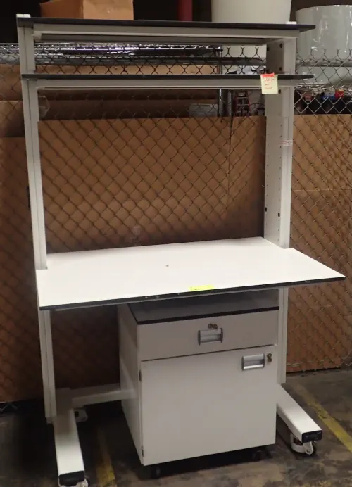 (1) Lab Workstation on Casters
