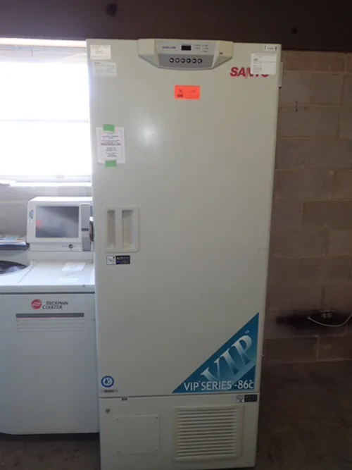 (1) Sanyo VIP Series -86C Laboratory Freezer