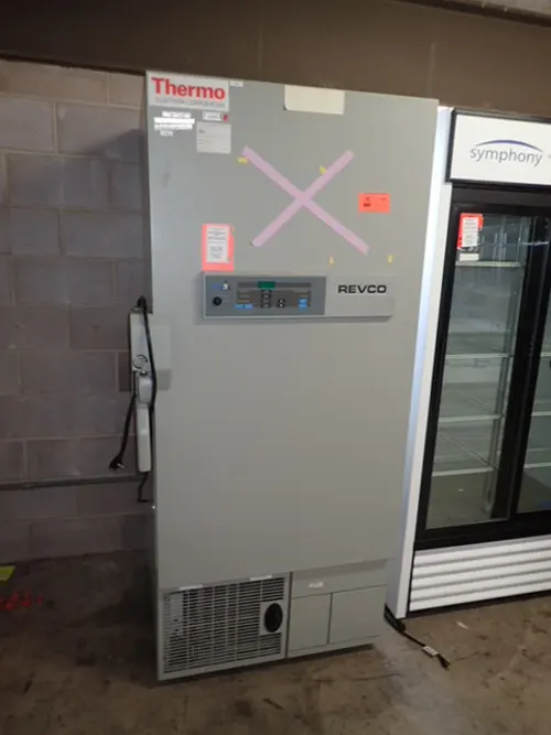 (1) Thermo Electron Corp. Revco Ultima II Lab Freezer