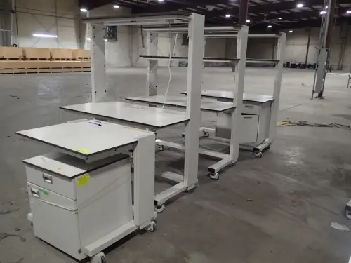 (4) Lab Workstations