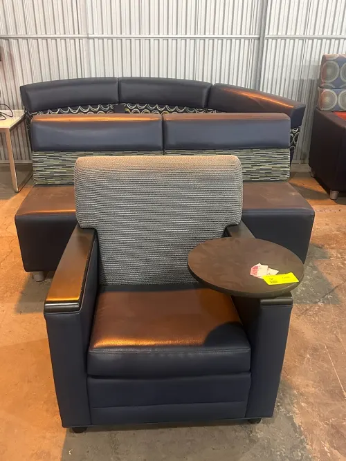 Assorted Furniture 