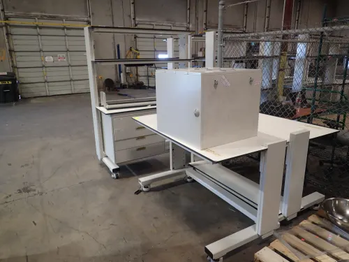 (2) Lab Workstations