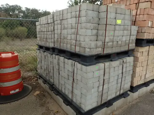 (4) Pallets 1500+ Gray Paving Bricks