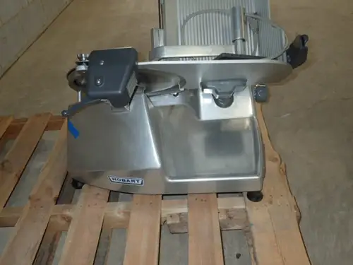 (1) Hobart HS6N Meat Slicer