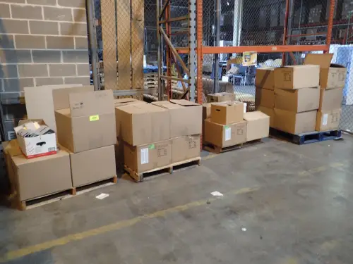 (4) Pallets Assorted Telephones