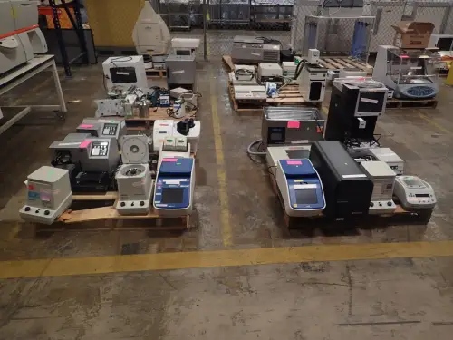 Assorted Laboratory Equipment