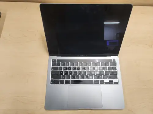 (1) Apple MacBook Pro, 13.3"