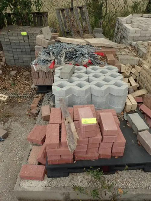 (300) Assorted Paving Bricks