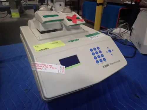(1) Bio-Rad S1000 Thermal Cycler