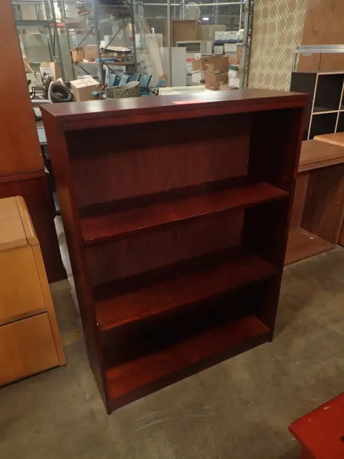 (1) Wooden Bookshelf
