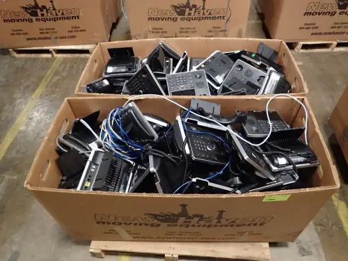 (1) Pallet Assorted Telephones